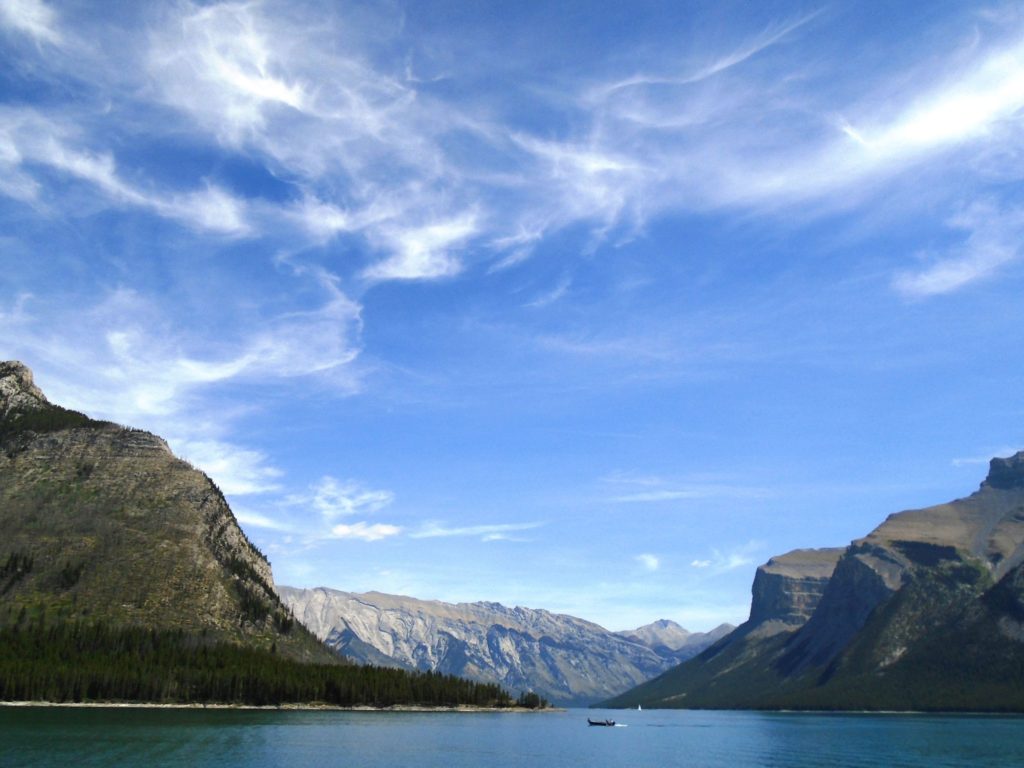 Lake Minnewanka - Canadian Rockies