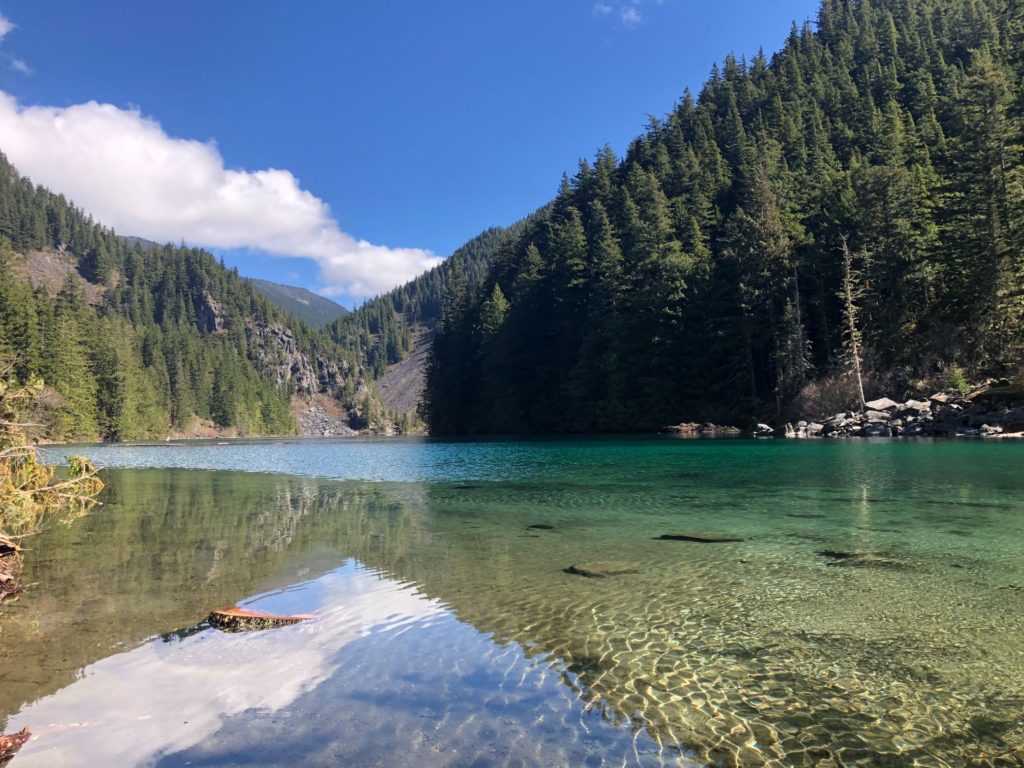 Lindeman and Greendrop Lake Hike