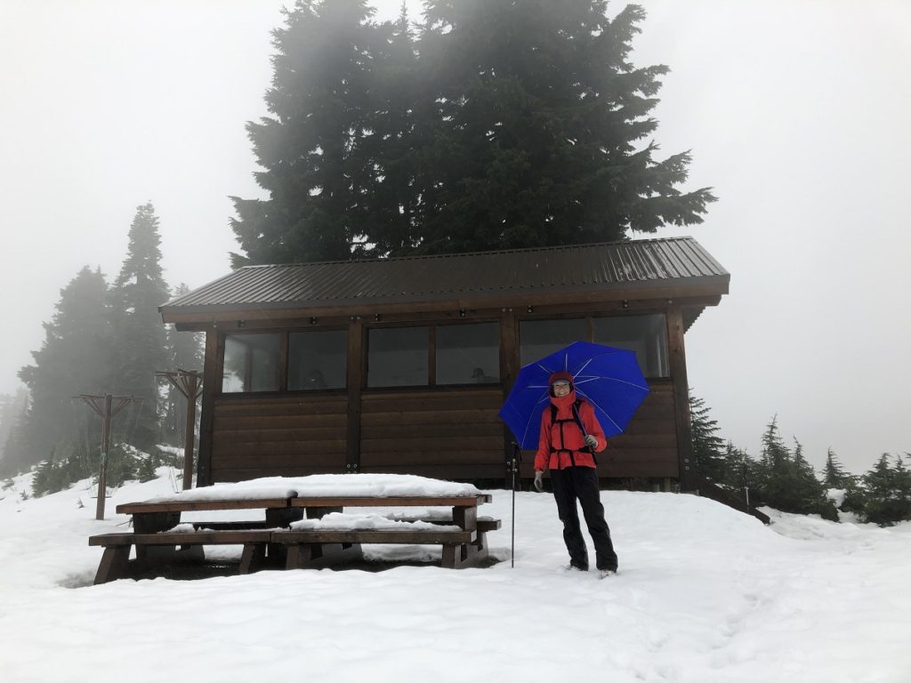Elfin Lakes Shelter