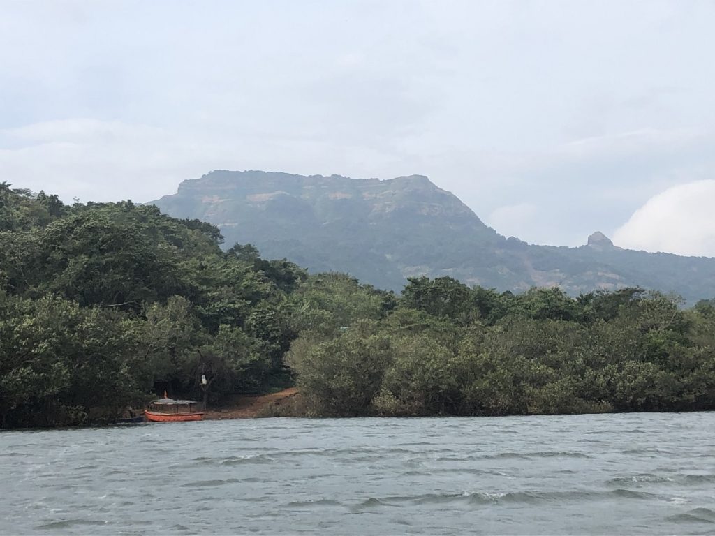 Vasota Fort Trek - Ferry