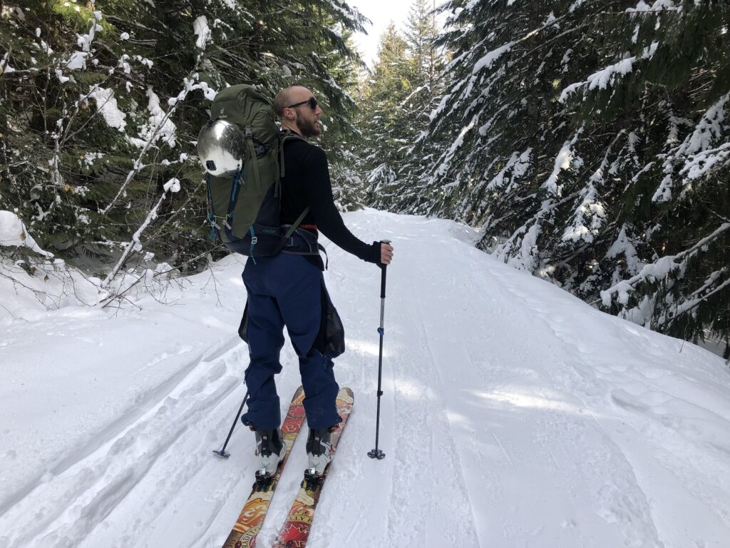 Elfin Lakes Backcountry Skiing Overnight Trip