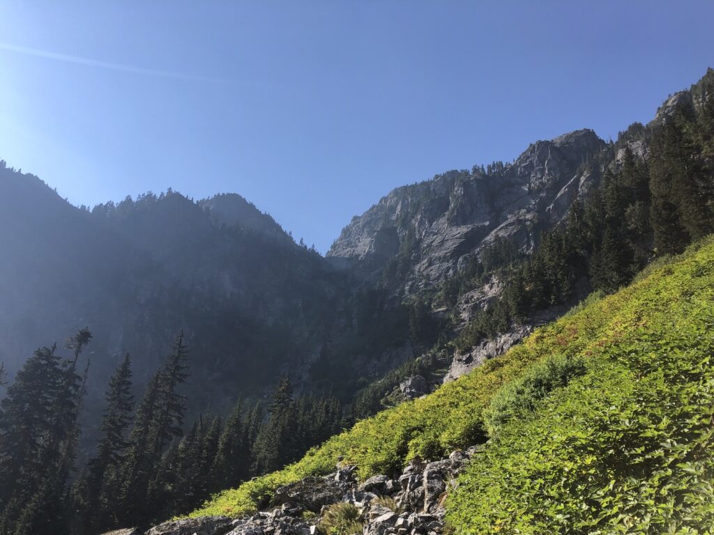 Elsay Lake Trail
