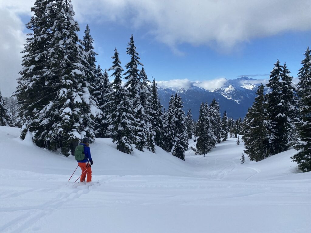 Paul Ridge Backcountry Skiing