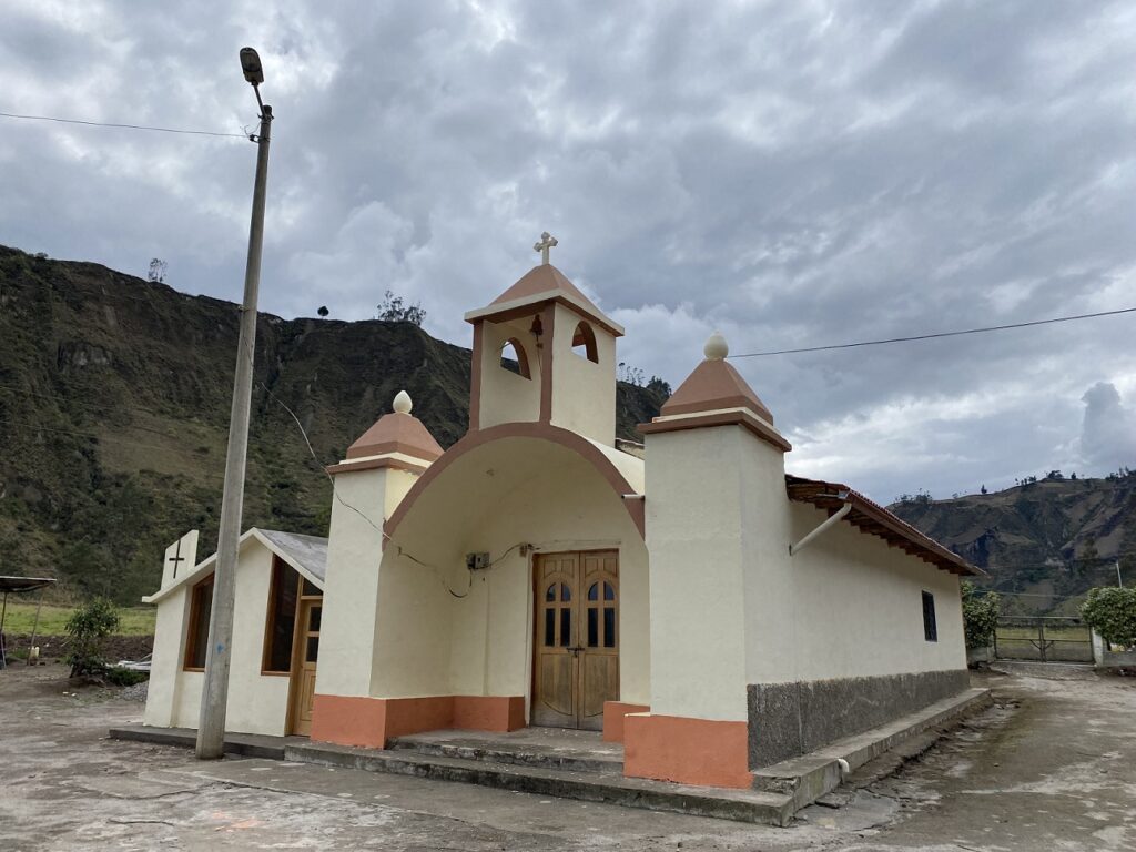 Ecuador Andes - Itualo