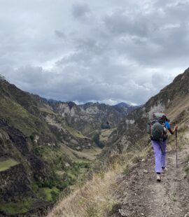 Quilotoa Loop Hike Andes
