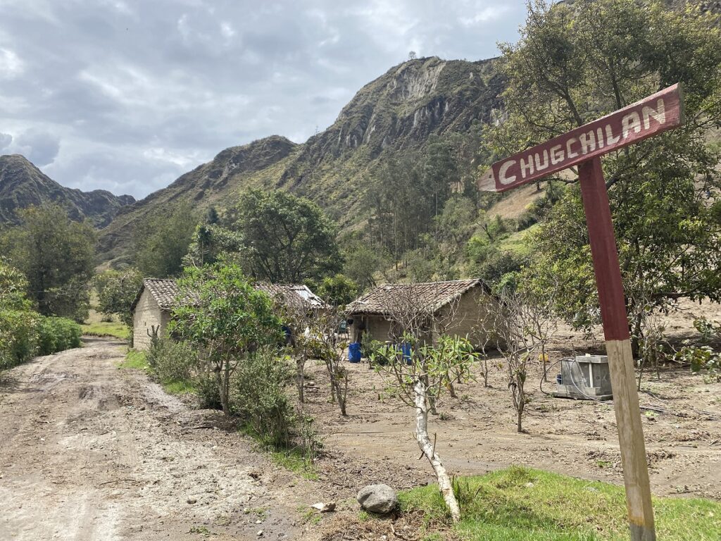 Quilotoa Loop Hike - Trail to Chugchilan